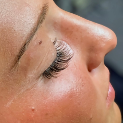 Lashes by Liz